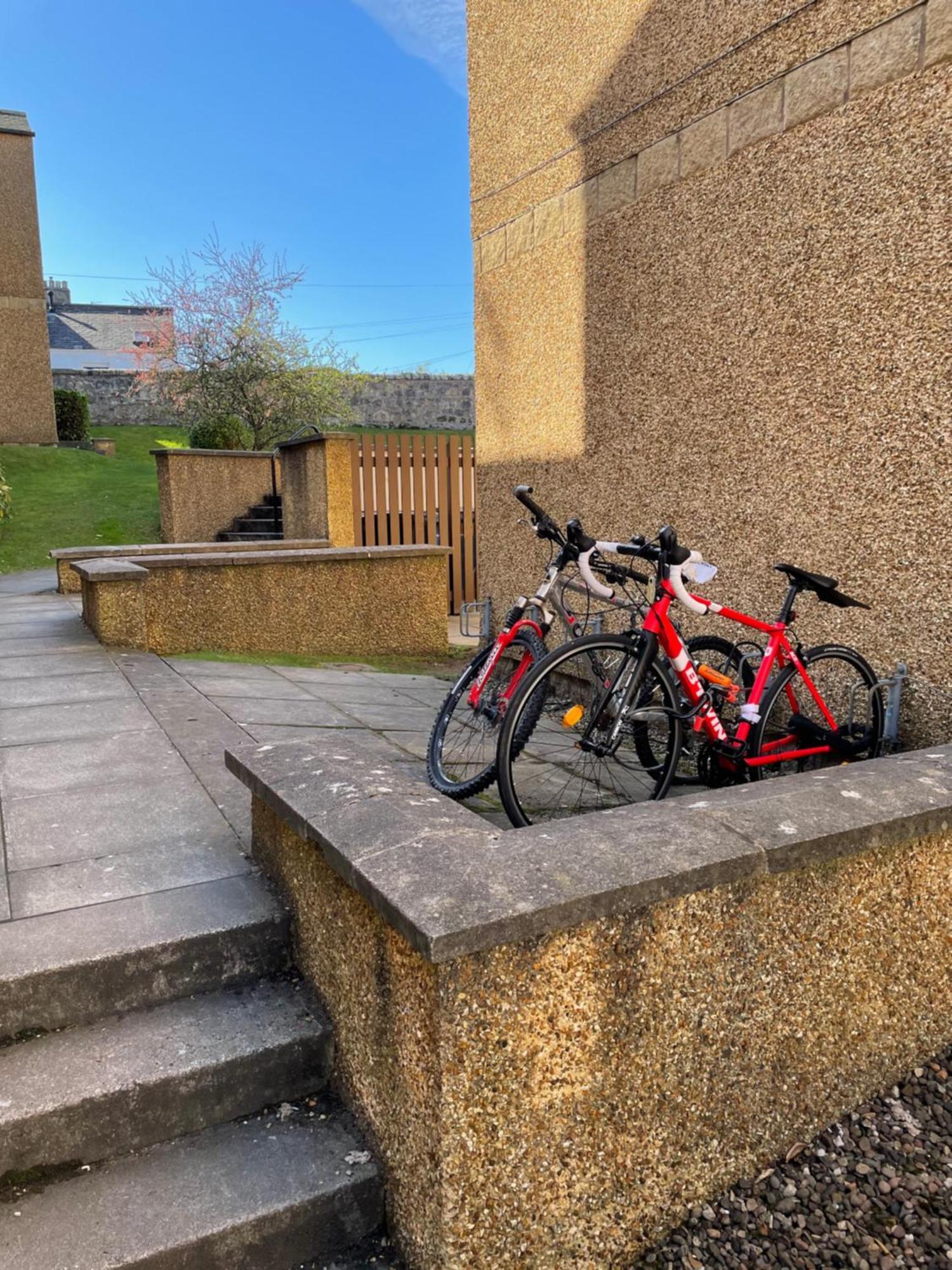 Central St Andrews 2 Bed Apartment - Free Parking エクステリア 写真